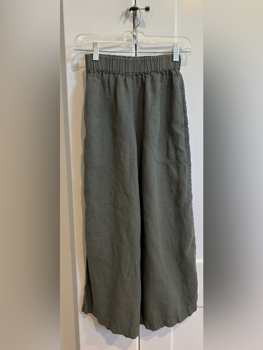 notPERFECTLINEN Olive Green Wide-Leg Linen Pants. Size S